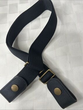 Black Elastic Strap with Brass-Tone Snap Hardware